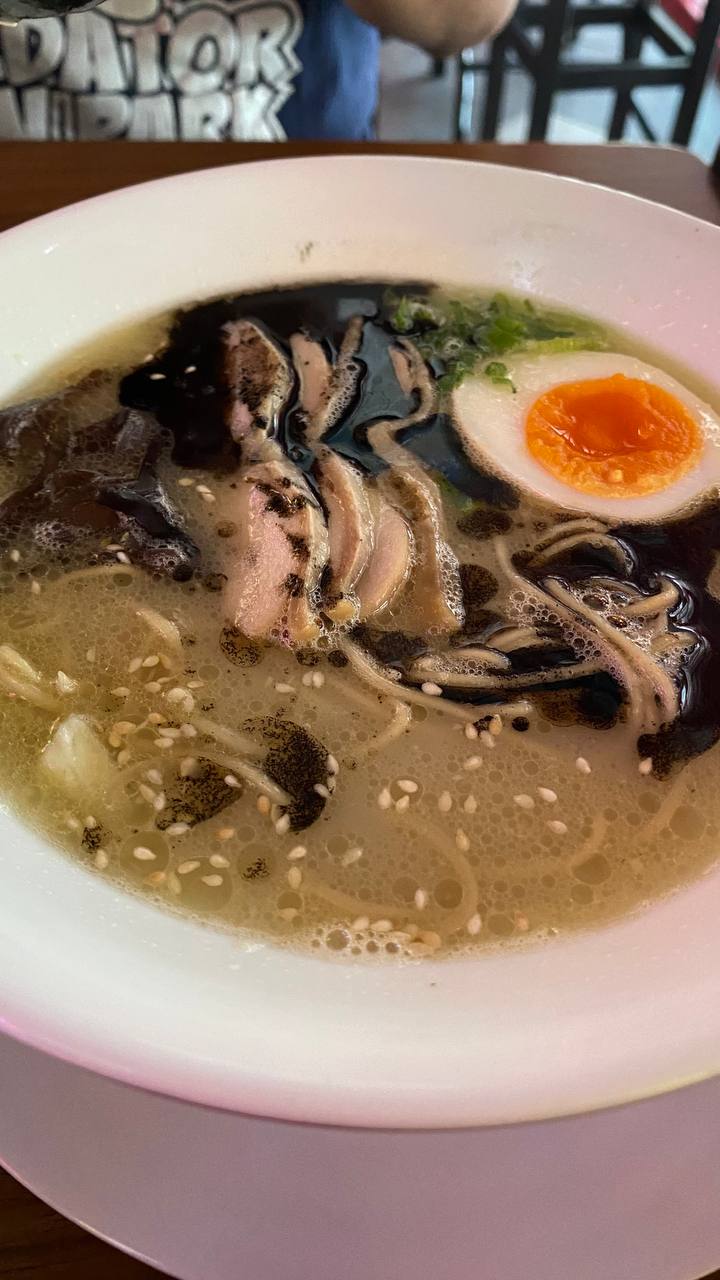 kuro ramen roji ramen malang