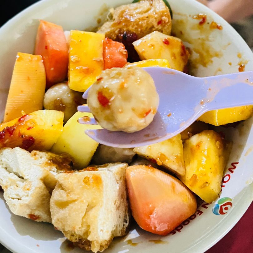 rujak pentol asinan queen