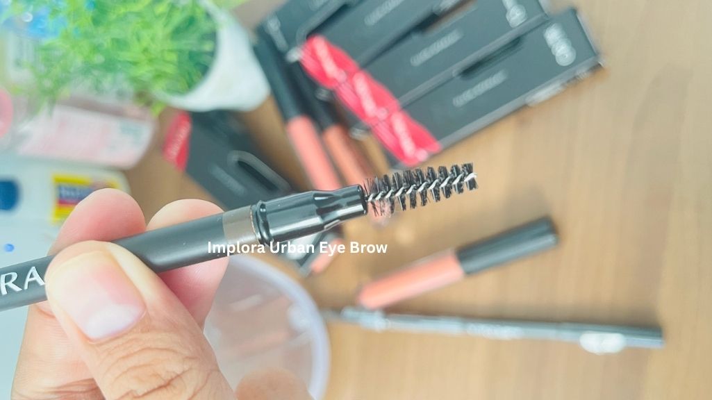 eye brow