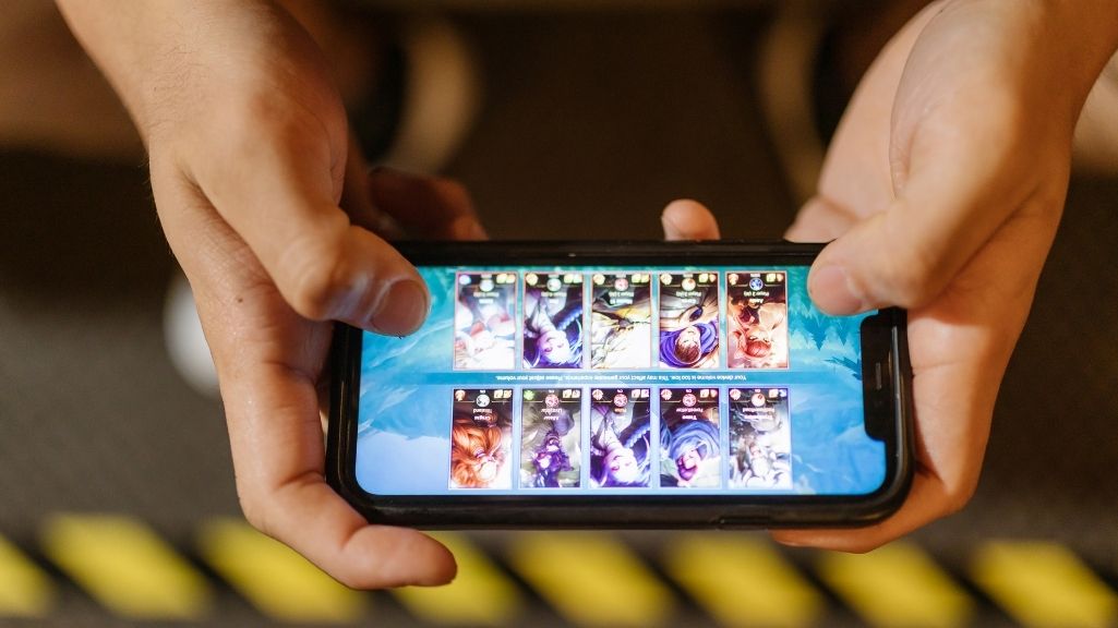 game online melatih teamwork